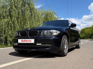 2011 BMW 1 серии 116i I (E81/E82/E87/E88) Рестайлинг, чёрный, 1000000 рублей, вид 2