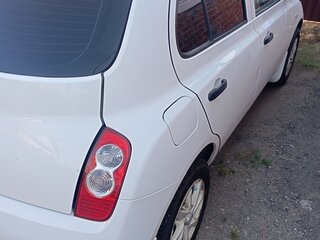 2002 Nissan March III (K12), белый, 289000 рублей, вид 3