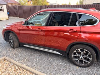 2019 BMW X1 20d xDrive II (F48) Рестайлинг, оранжевый, 4100000 рублей, вид 4
