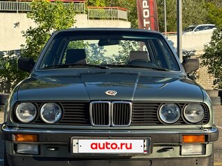 1986 BMW 3 серии 318i II (E30), зелёный, 3000000 рублей, вид 2