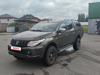 2016 Mitsubishi L200 V, серый, 2000000 рублей, вид 1
