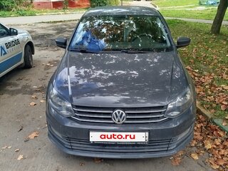 2017 Volkswagen Polo V Рестайлинг, серый, 1050000 рублей, вид 2