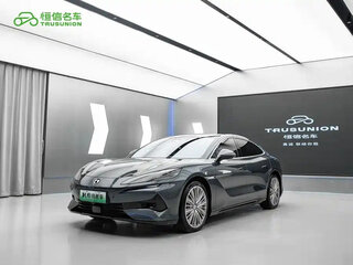 2026 Denza Z9, серебристый, 7969001 рублей, вид 3