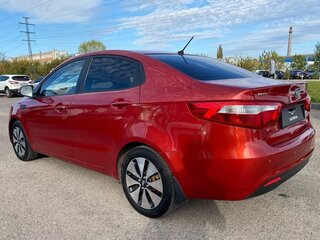 2012 Kia Rio 4-speed III, красный, 890000 рублей, вид 4