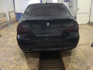 2006 BMW 3 серии 320i V (E90/E91/E92/E93), чёрный, 930000 рублей, вид 3