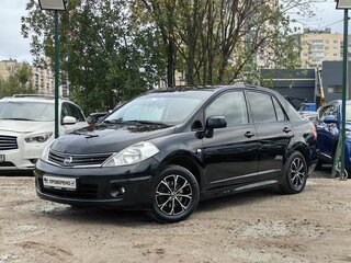 2011 Nissan Tiida I Рестайлинг, чёрный, 499000 рублей, вид 1