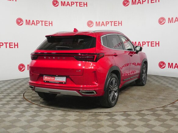 2023 Exeed LX I Рестайлинг, красный, 1773000 рублей - вид 5