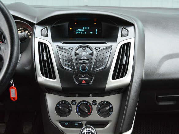 2013 Ford Focus III, синий, 739999 рублей - вид 8