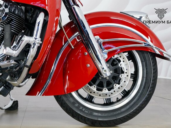 2015 Indian Roadmaster, красный - вид 10