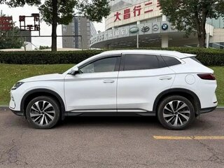 2023 BYD Song Plus EV 71.8 kWh I Рестайлинг, белый, 3170000 рублей, вид 4