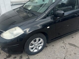 2010 Nissan Tiida I, чёрный, 750000 рублей, вид 3
