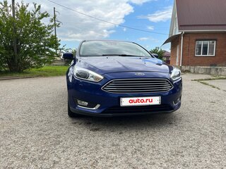 2017 Ford Focus III Рестайлинг, синий, 950000 рублей, вид 3