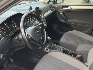 2018 Volkswagen Tiguan II, серебристый, 1950000 рублей, вид 5