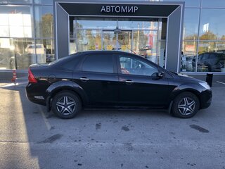 2010 Ford Focus II Рестайлинг, чёрный, 606000 рублей, вид 4