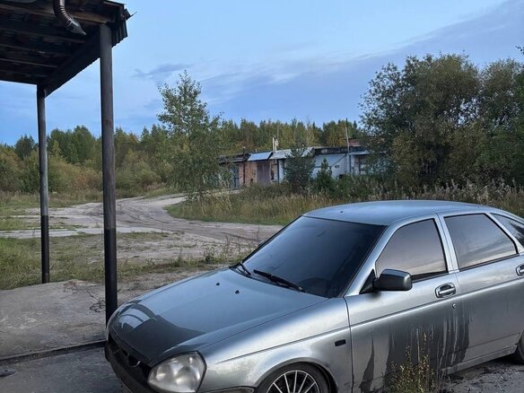 2011 Lada (ВАЗ) Priora I, зелёный, 200000 рублей - вид 1