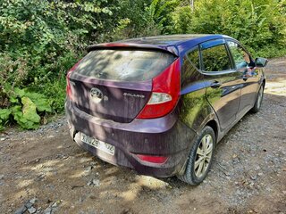 2011 Hyundai Solaris I, фиолетовый, 310000 рублей, вид 3