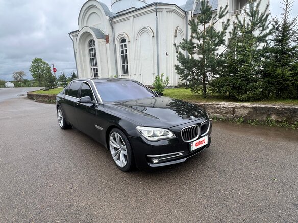 2013 BMW 7 серии Long 740Li xDrive V (F01/F02/F04) Рестайлинг, чёрный, 2500000 рублей - вид 11