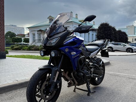 2017 Yamaha MT-09 Tracer (FJ-09), синий, 855000 рублей, вид 2
