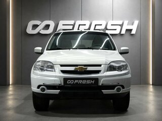 2016 Chevrolet Niva I Рестайлинг, белый, 670000 рублей, вид 3