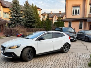 2013 Volvo V40 Cross Country I, белый, 920000 рублей, вид 3