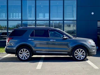 2018 Ford Explorer V Рестайлинг 2, серый, 2749000 рублей, вид 4