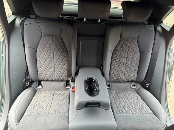 2023 Audi A3 Sportback 35 TFSI IV (8Y), зелёный, 2300000 рублей - вид 15