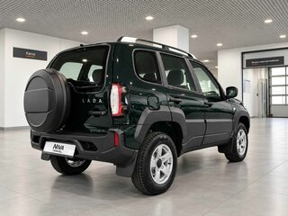 2026 Lada (ВАЗ) Niva Travel I Рестайлинг, зелёный, 1588573 рублей, вид 4