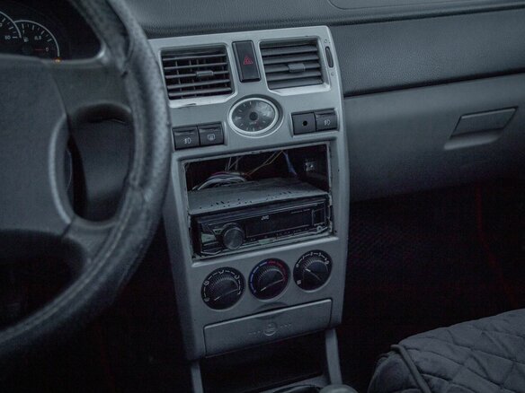 2009 Lada (ВАЗ) Priora I, зелёный, 200000 рублей - вид 9
