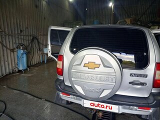2007 Chevrolet Niva I, серебристый, 380000 рублей, вид 5