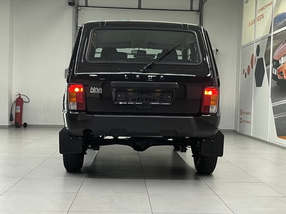 2026 Lada (ВАЗ) Niva Legend I Рестайлинг, чёрный, 1340000 рублей - вид 4
