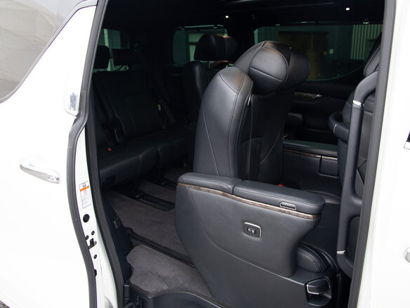 2019 Toyota Alphard III Рестайлинг, белый, 4184973 рублей - вид 17