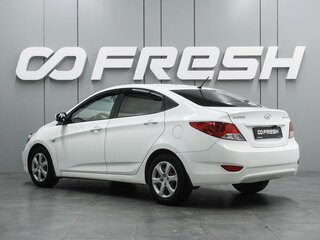 2013 Hyundai Solaris I, белый, 729000 рублей, вид 2
