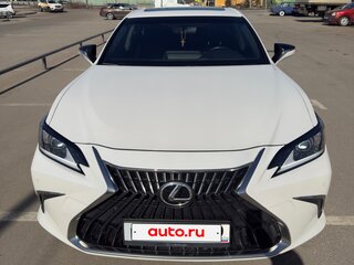 2022 Lexus ES 200 VII Рестайлинг, белый, 5000000 рублей, вид 2