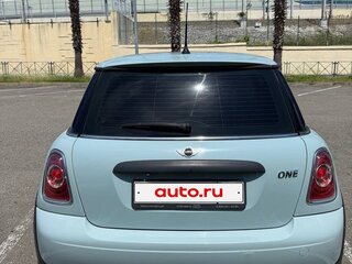 2011 Mini Hatch One II (R56) Рестайлинг, голубой, 840000 рублей, вид 5