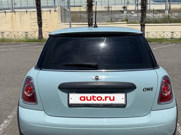 2011 Mini Hatch One II (R56) Рестайлинг, голубой, 840000 рублей - вид 4