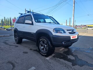 2018 Chevrolet Niva I Рестайлинг, белый, 777000 рублей, вид 1