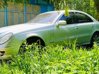 2008 Mercedes-Benz E-Класс 280 III (W211, S211) Рестайлинг, серебристый, 770000 рублей, вид 1