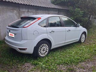 2010 Ford Focus II Рестайлинг, белый, 620000 рублей, вид 2