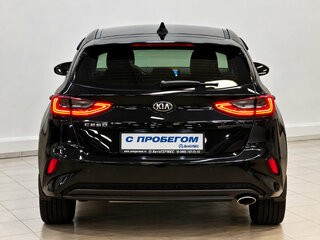 2021 Kia Ceed III, чёрный, 1749000 рублей, вид 3