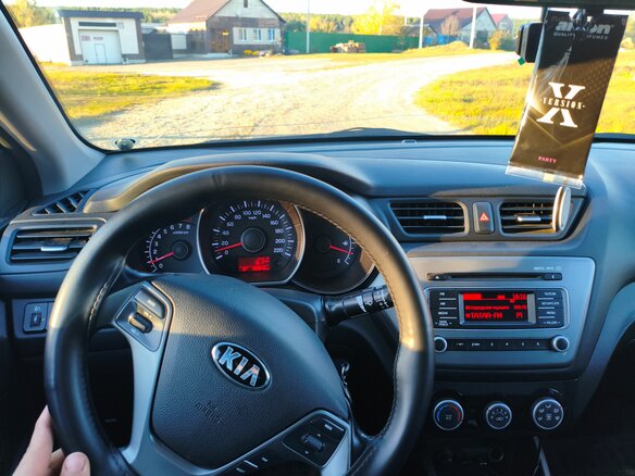 2016 Kia Rio III Рестайлинг, серый - вид 7