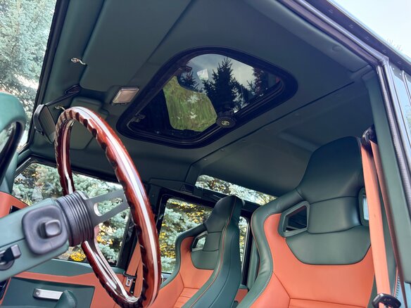 2013 Land Rover Defender 110 I Рестайлинг, зелёный, 7000000 рублей - вид 16
