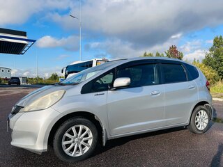 2011 Honda Fit II, серебристый, 865000 рублей, вид 4