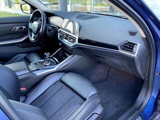 2021 BMW 3 серии 318d VII (G2x), синий, 3690000 рублей, вид 4