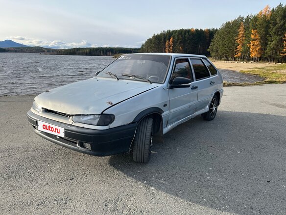 2004 Lada (ВАЗ) 2114, серебристый, 90000 рублей