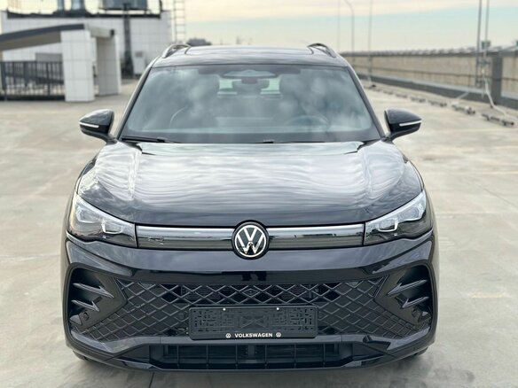 2026 Volkswagen Tiguan L Pro III (China Market), чёрный, 4950000 рублей - вид 7