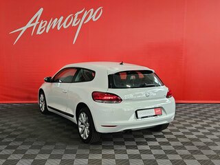 2010 Volkswagen Scirocco III, белый, 1085000 рублей, вид 3