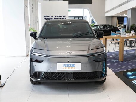 2026 Toyota bZ3X 58.3 kWh, серый, 2650000 рублей, вид 2