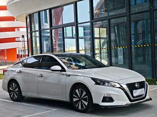 2023 Nissan Altima VI (L34) Рестайлинг, белый, 1830004 рублей, вид 3