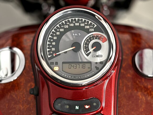 2013 Harley-Davidson Road King, красный, 1299000 рублей - вид 8