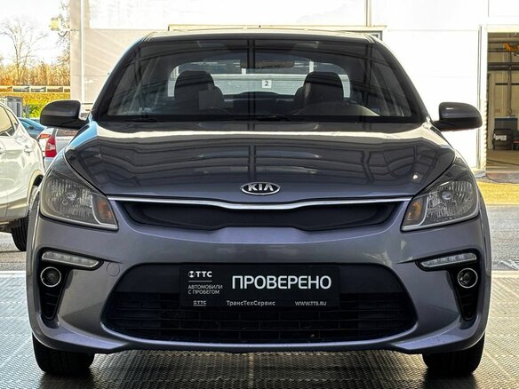 2019 Kia Rio IV, серый, 1149000 рублей - вид 1